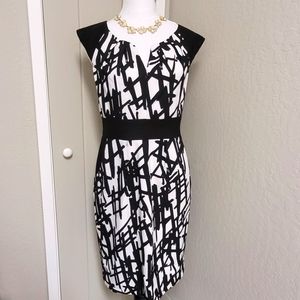 London Times classic cap sleeve dress fitted pockets